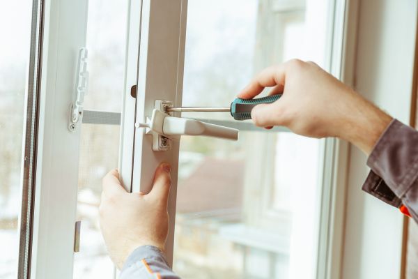 Cost of Apartment Window Repair in Spring