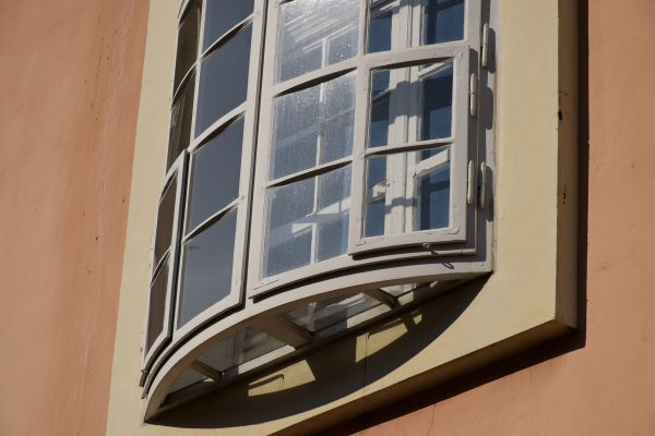 Cost of Bow Window Repair in Spring